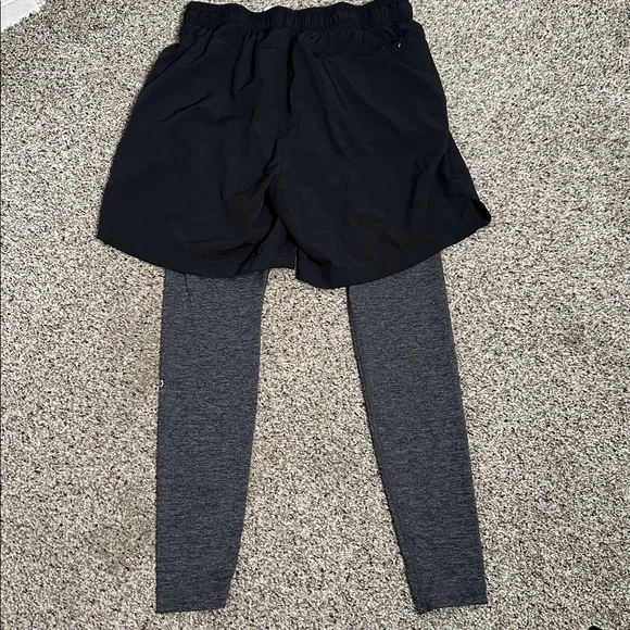 ALO Yoga Charcoal and Black Athletic Shorts with Leggings